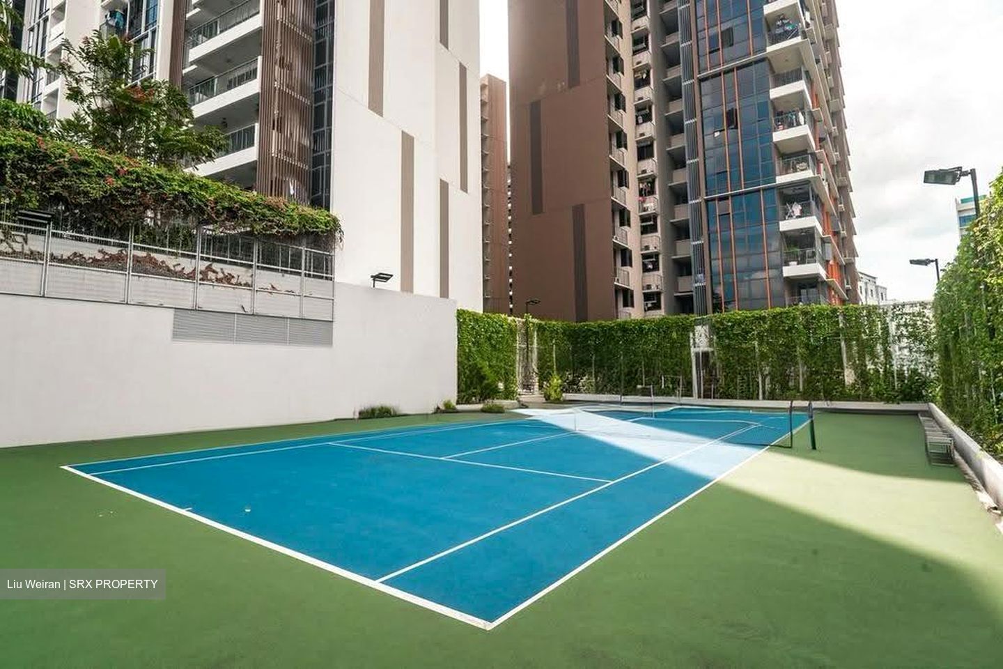Sims Urban Oasis (D14), Condominium #621490761